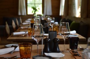 Repas d'affaire Lyon - Table de restaurant